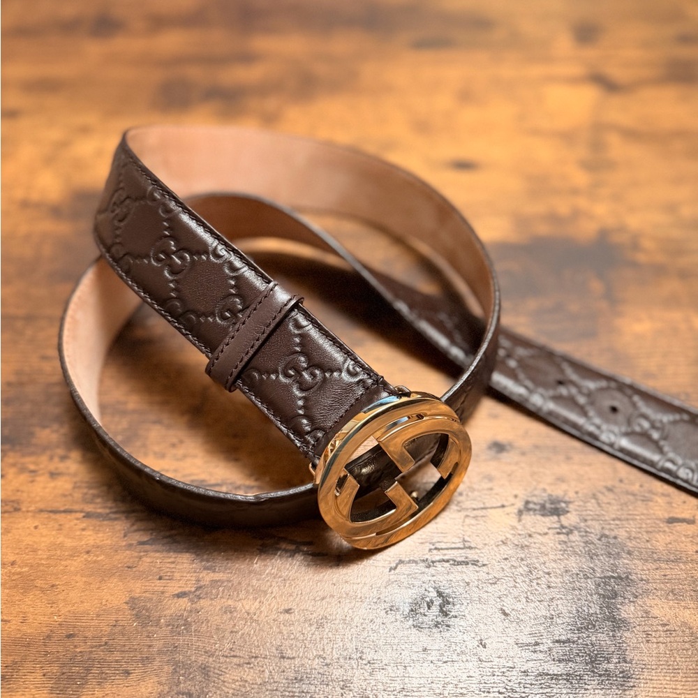 Gucci Interlocking G Reversible Leather Belt - image 2